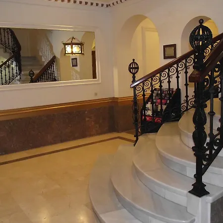 Asturias Hotell 4*