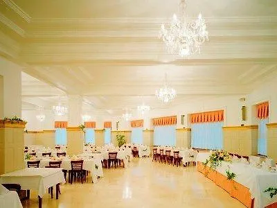 Hotel Asturias 4*